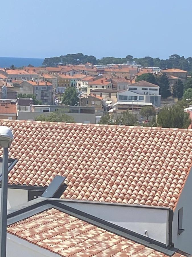 Apartman Nela Appartement Poreč Buitenkant foto
